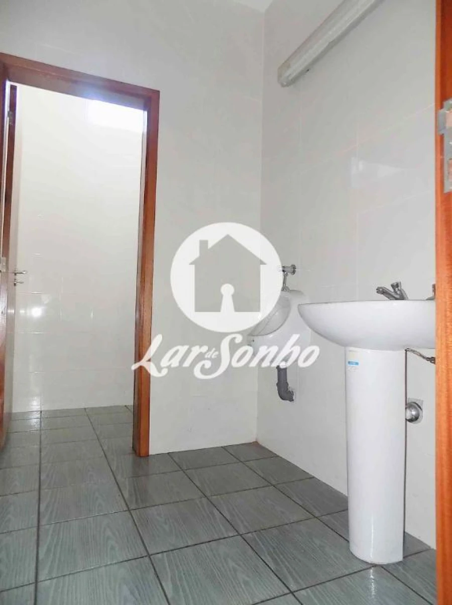 Armazém para Venda em Lousado Foto 7