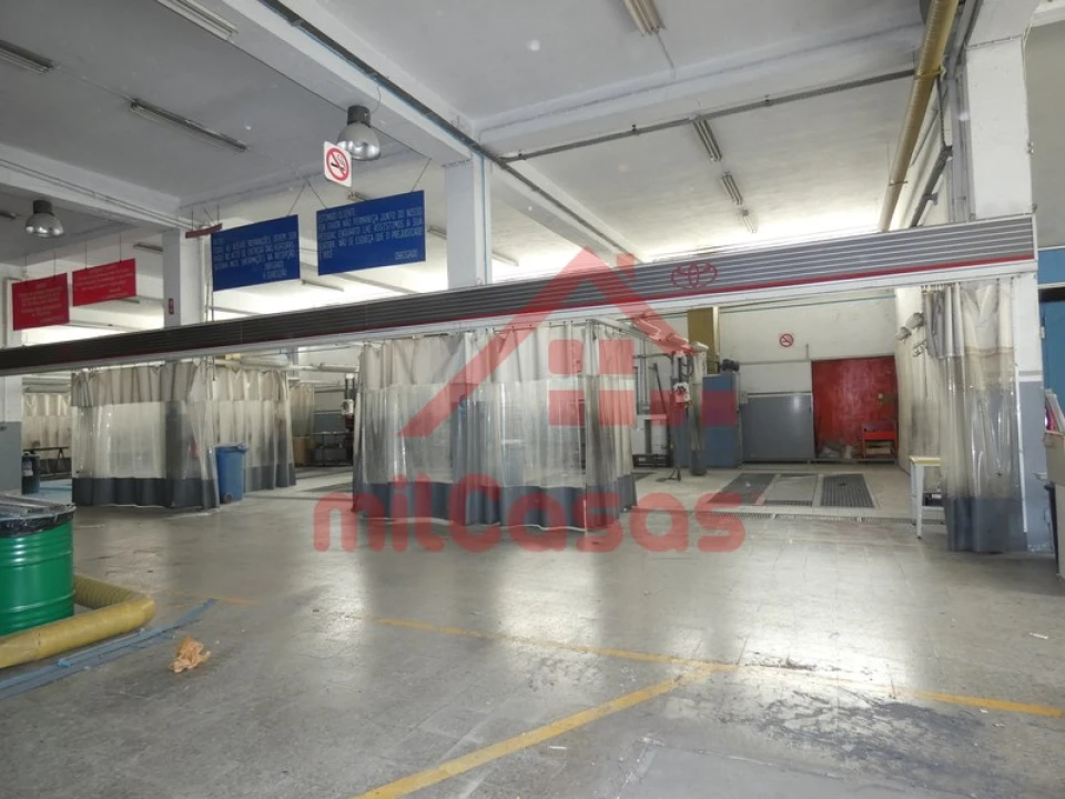 Armazém para Arrendamento em Santa Maria, São Pedro e Matacães Foto 9