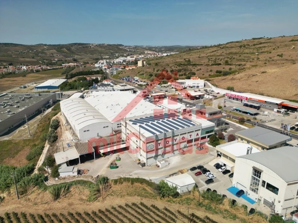 Armazém para Arrendamento em Santa Maria, São Pedro e Matacães Foto 22