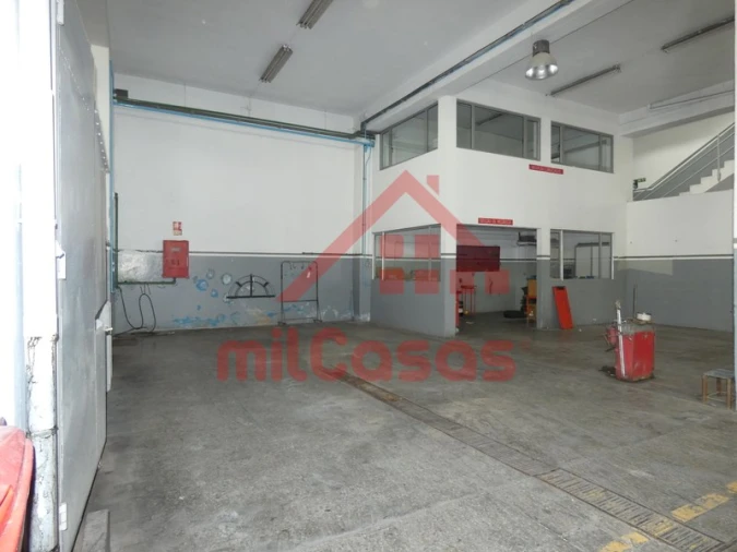 Armazém para Arrendamento em Santa Maria, São Pedro e Matacães Foto 17