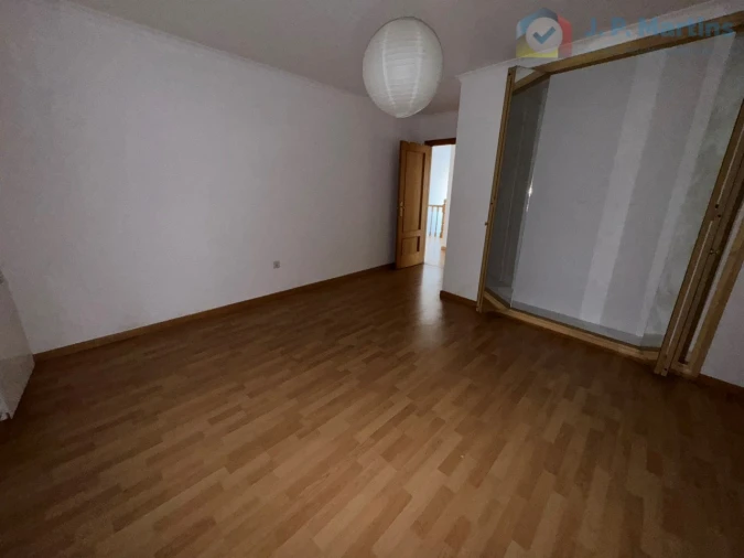 Apartamento T4 para Venda em Alhos Vedros Foto 26