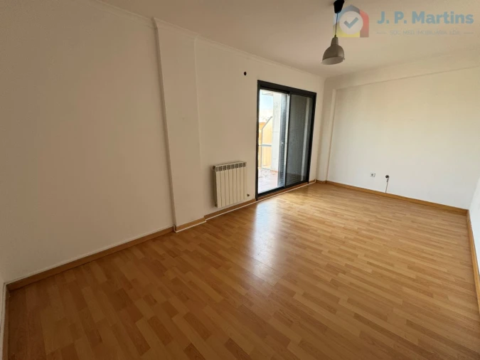 Apartamento T4 para Venda em Alhos Vedros Foto 27