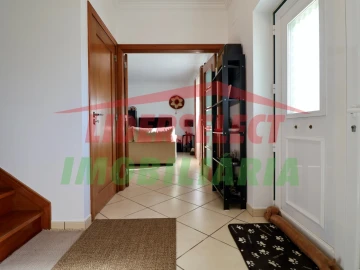 Moradia T3 para Venda em A dos Cunhados e Maceira