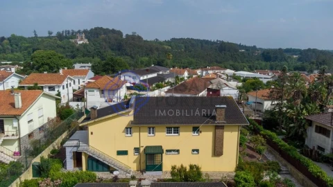 Moradia T5 para Venda em Santa Maria da Feira, Travanca, Sanfins e Espargo