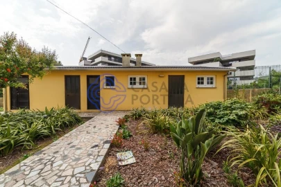 Moradia T5 para Venda em Santa Maria da Feira, Travanca, Sanfins e Espargo