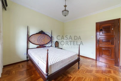 Moradia T5 para Venda em Santa Maria da Feira, Travanca, Sanfins e Espargo