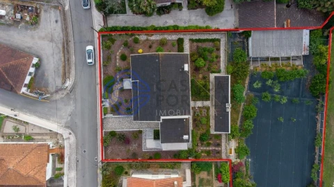 Moradia T5 para Venda em Santa Maria da Feira, Travanca, Sanfins e Espargo