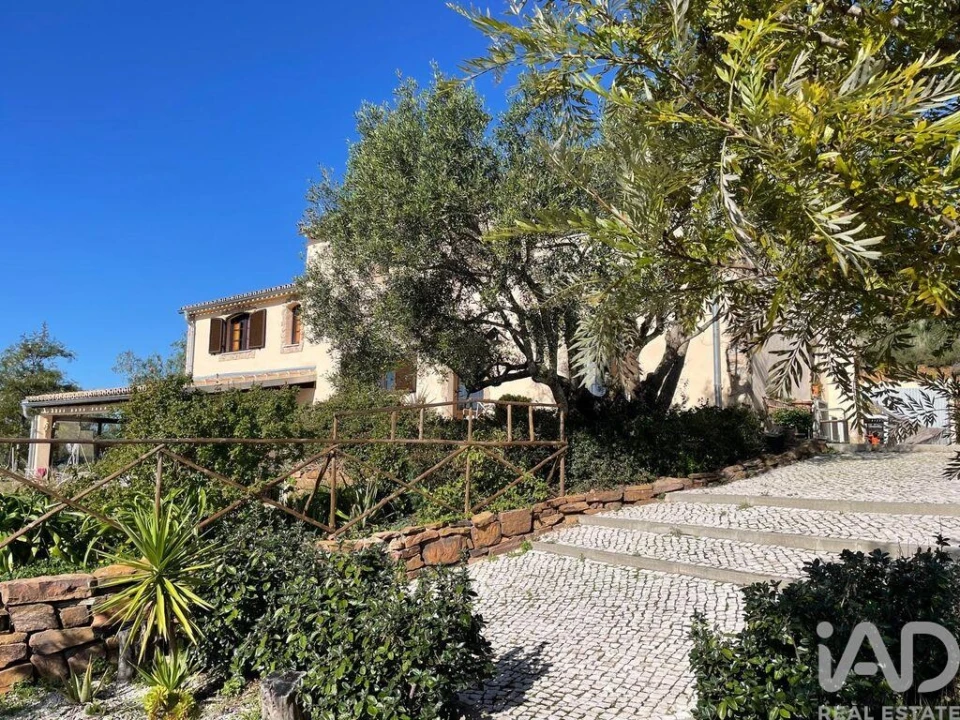 Moradia T5 para Venda em Alte Foto 20