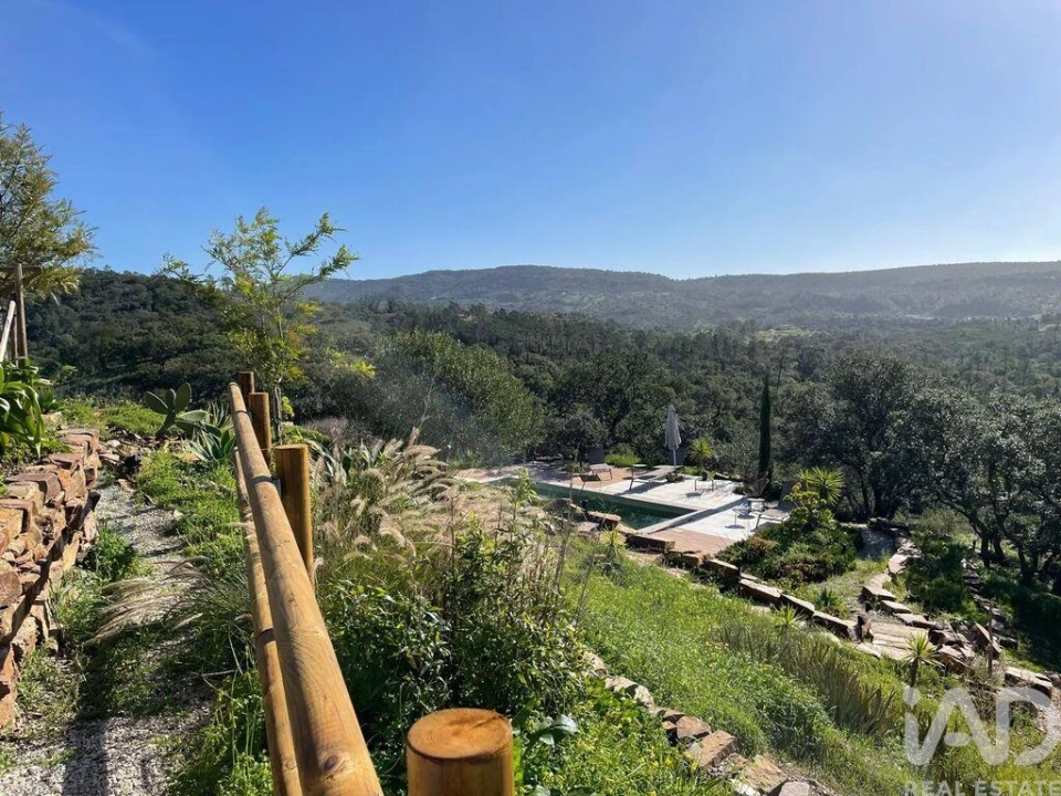 Moradia T5 para Venda em Alte Foto 23