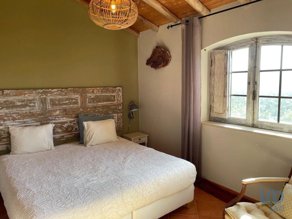 Moradia T5 para Venda em Alte Foto 13