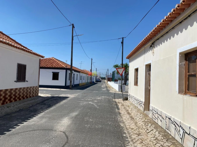 Moradia T3 para Venda em Torrão Foto 2