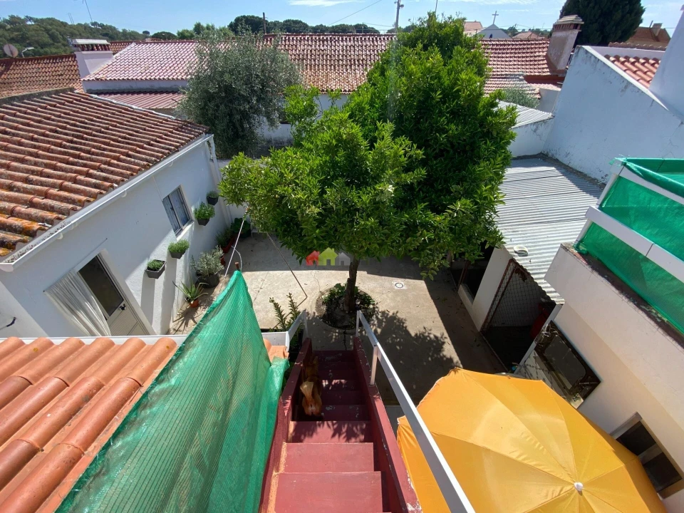 Moradia T3 para Venda em Torrão Foto 21