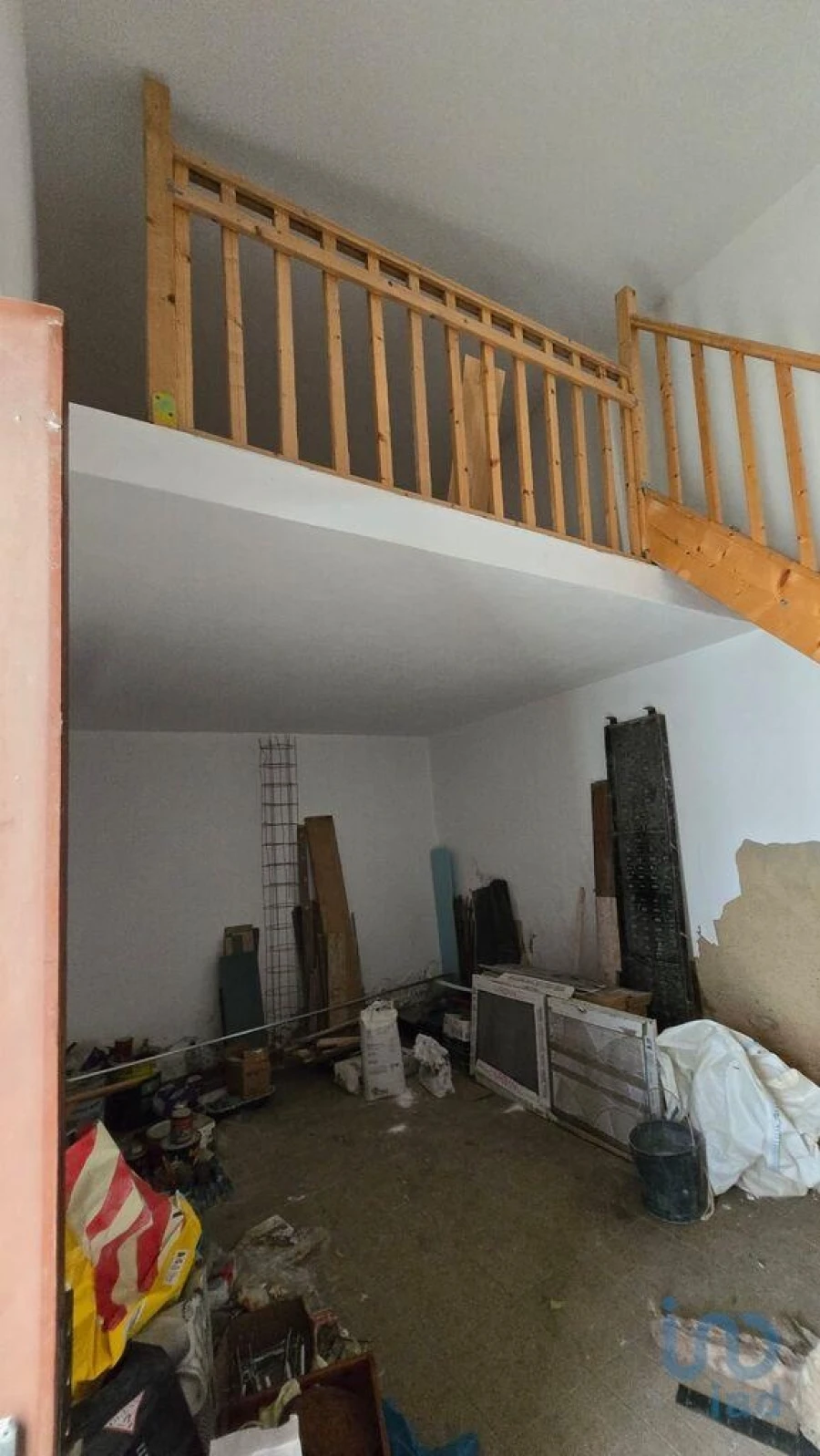 Moradia T1 para Venda em Loule (São Sebastião) Foto 3