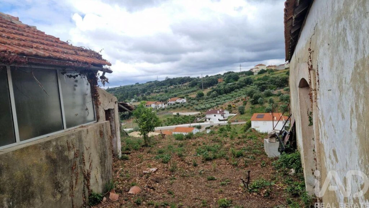 Moradia T4 para Venda em Batalha Foto 15