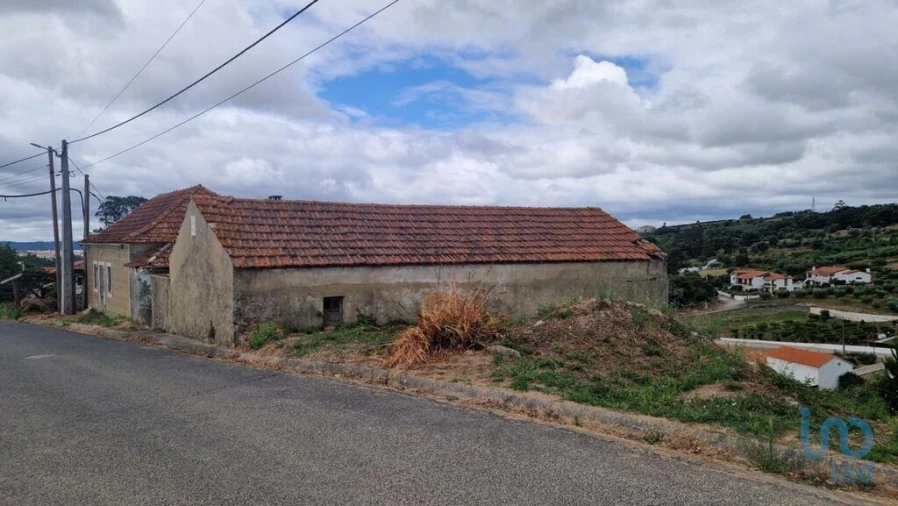 Moradia T4 para Venda em Batalha Foto 13