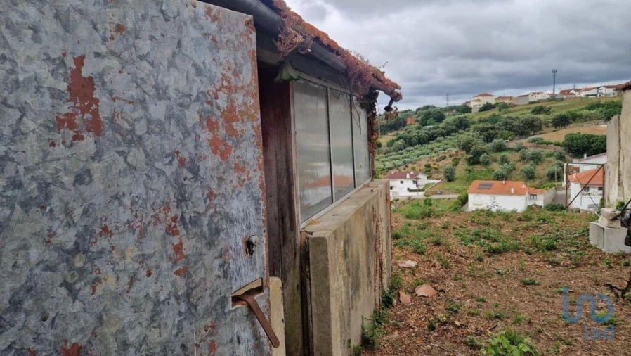 Moradia T4 para Venda em Batalha Foto 12