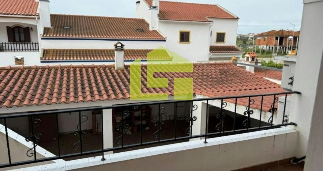 Moradia T4 para Venda em Monforte Foto 17