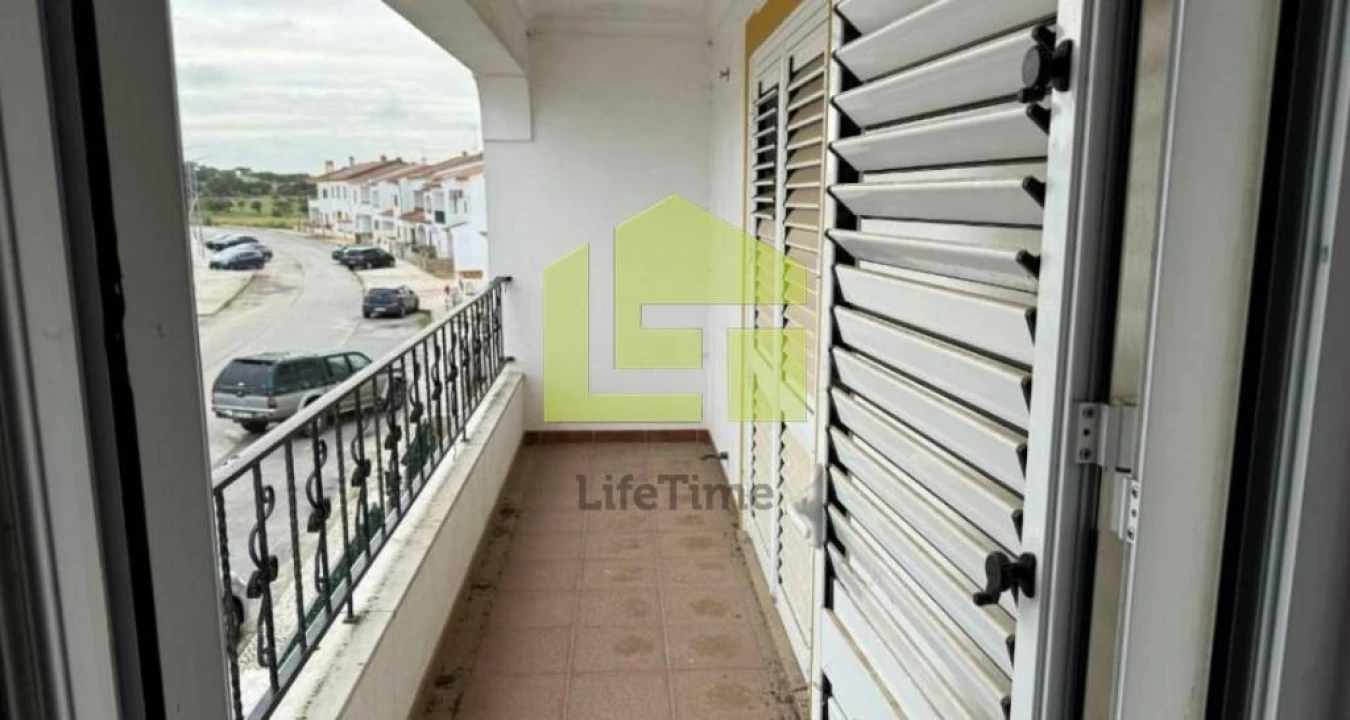 Moradia T4 para Venda em Monforte Foto 10