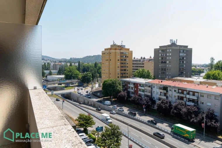 Apartamento T3 para Arrendamento em São Vitor (Braga) Foto 19