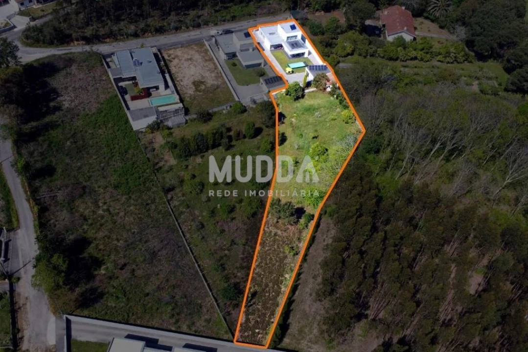 Moradia T3 para Venda em Eixo e Eirol Foto 2