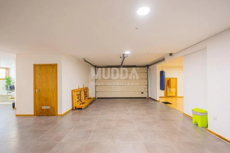 Moradia T3 para Venda em Eixo e Eirol Foto 53