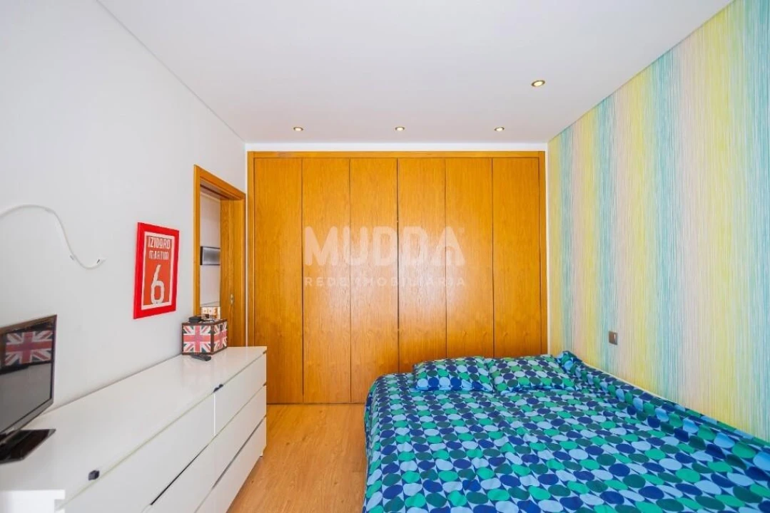 Moradia T3 para Venda em Eixo e Eirol Foto 32