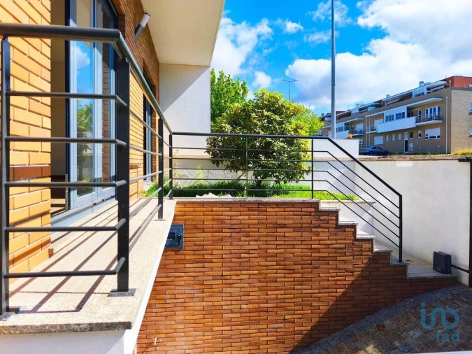 Moradia T4 para Venda em Santa Marta de Portuzelo
