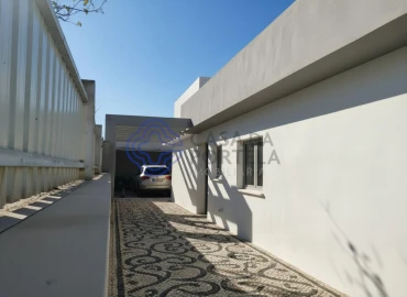 Moradia T5 para Venda em Azeitão (São Lourenço e São Simão)