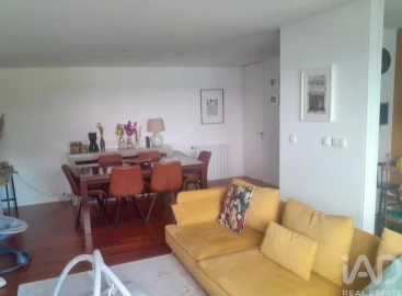Apartamento T2 para Venda em Campanhã