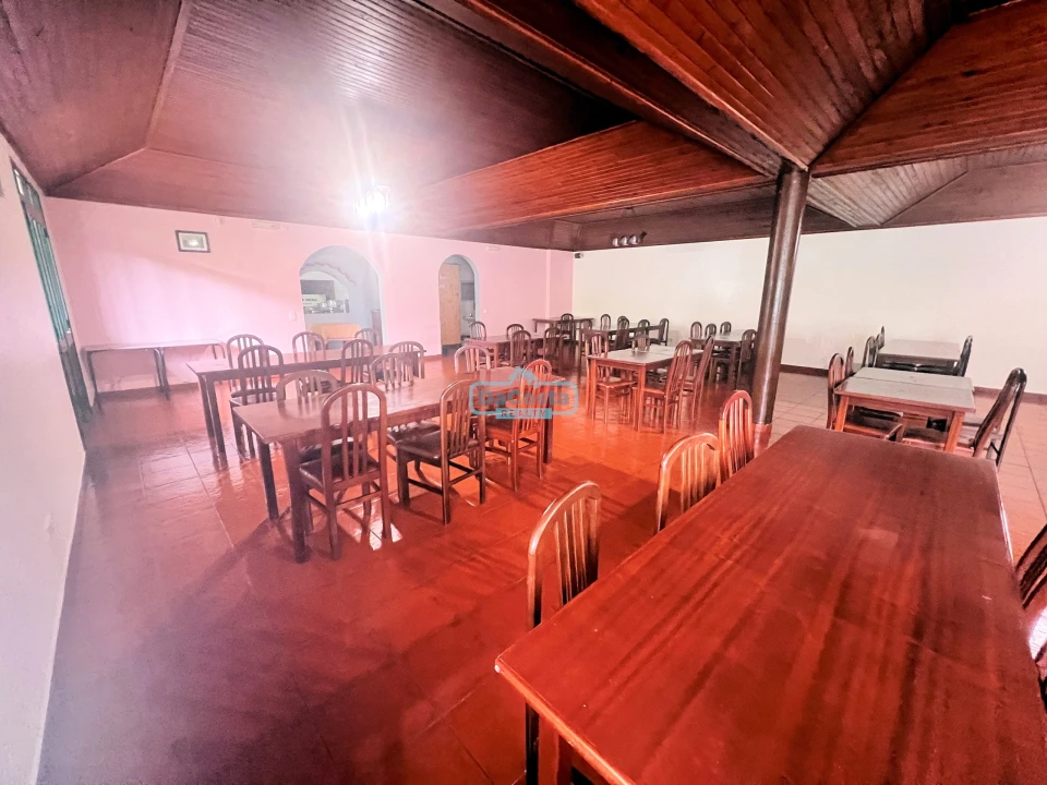 Negócio para Venda em Faial Foto 26