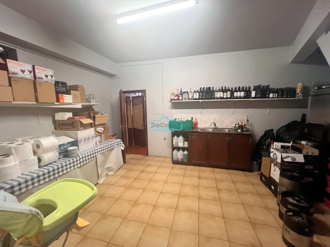 Negócio para Venda em Faial Foto 32