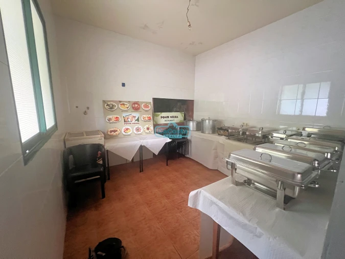 Negócio para Venda em Faial Foto 30