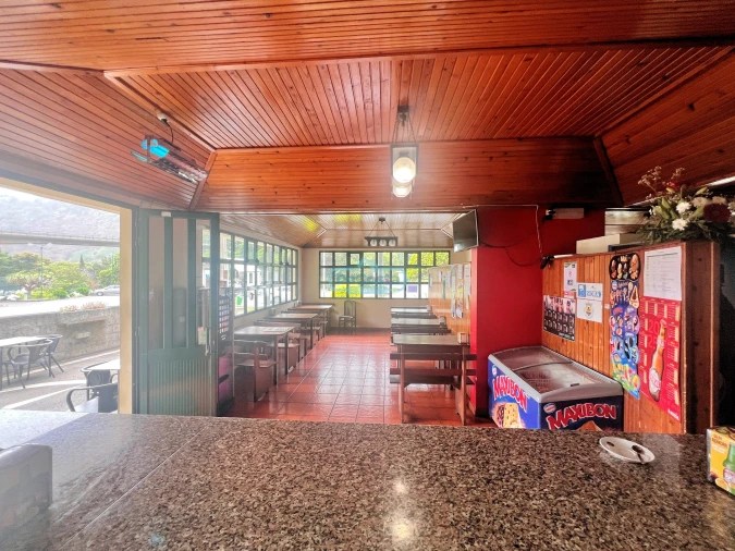Negócio para Venda em Faial Foto 24