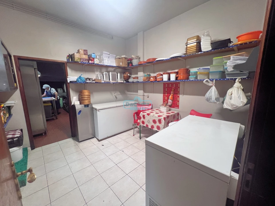 Negócio para Venda em Faial Foto 34