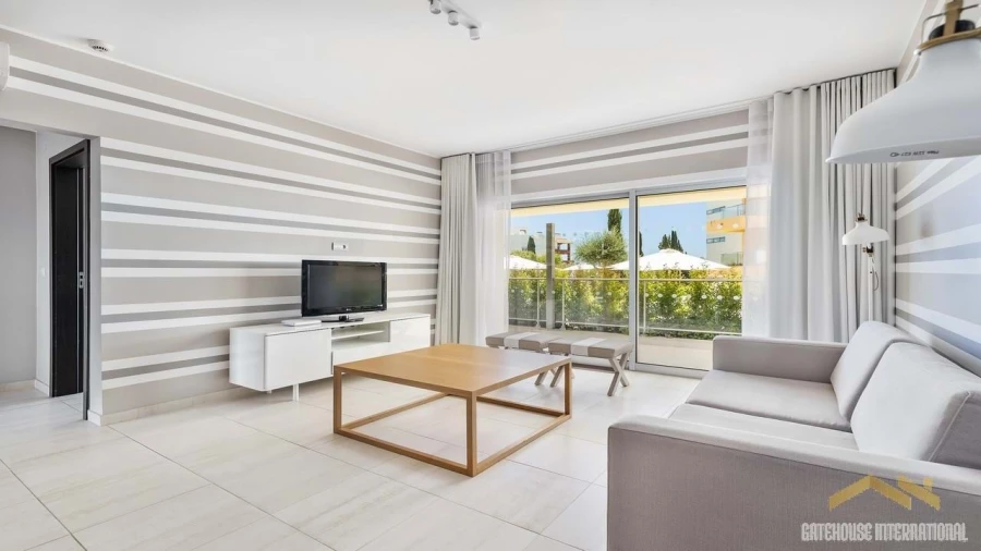 Apartamento T2 para Venda em Quarteira Foto 5