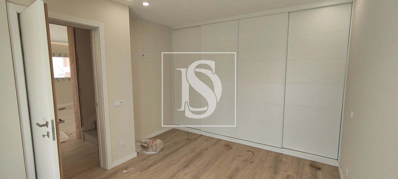 Moradia T5 para Venda em Ponte do Rol Foto 14