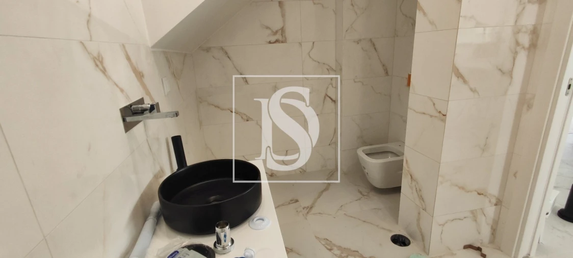 Moradia T5 para Venda em Ponte do Rol Foto 19