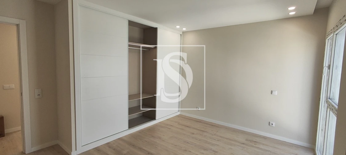 Moradia T5 para Venda em Ponte do Rol Foto 12