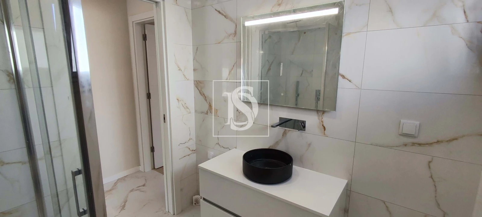 Moradia T5 para Venda em Ponte do Rol Foto 19