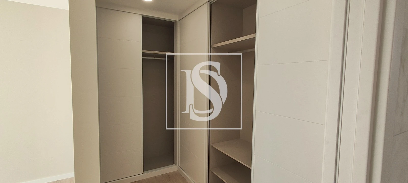 Moradia T5 para Venda em Ponte do Rol Foto 13