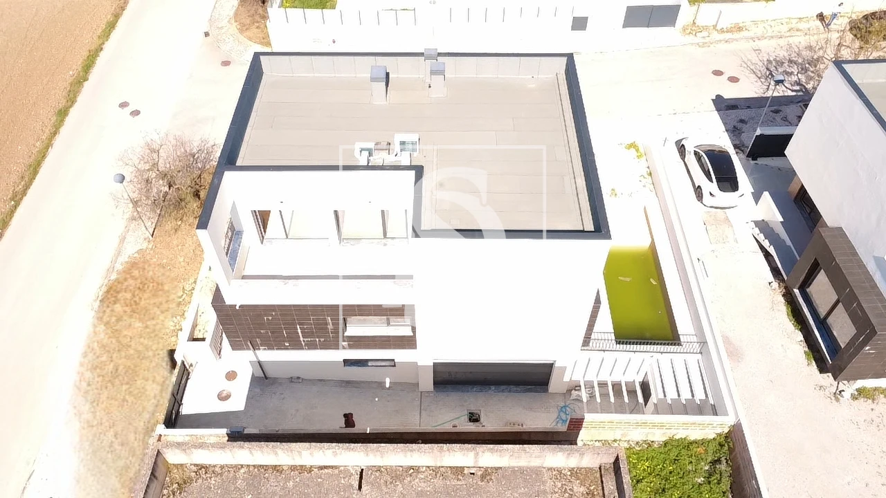 Moradia T5 para Venda em Ponte do Rol Foto 11