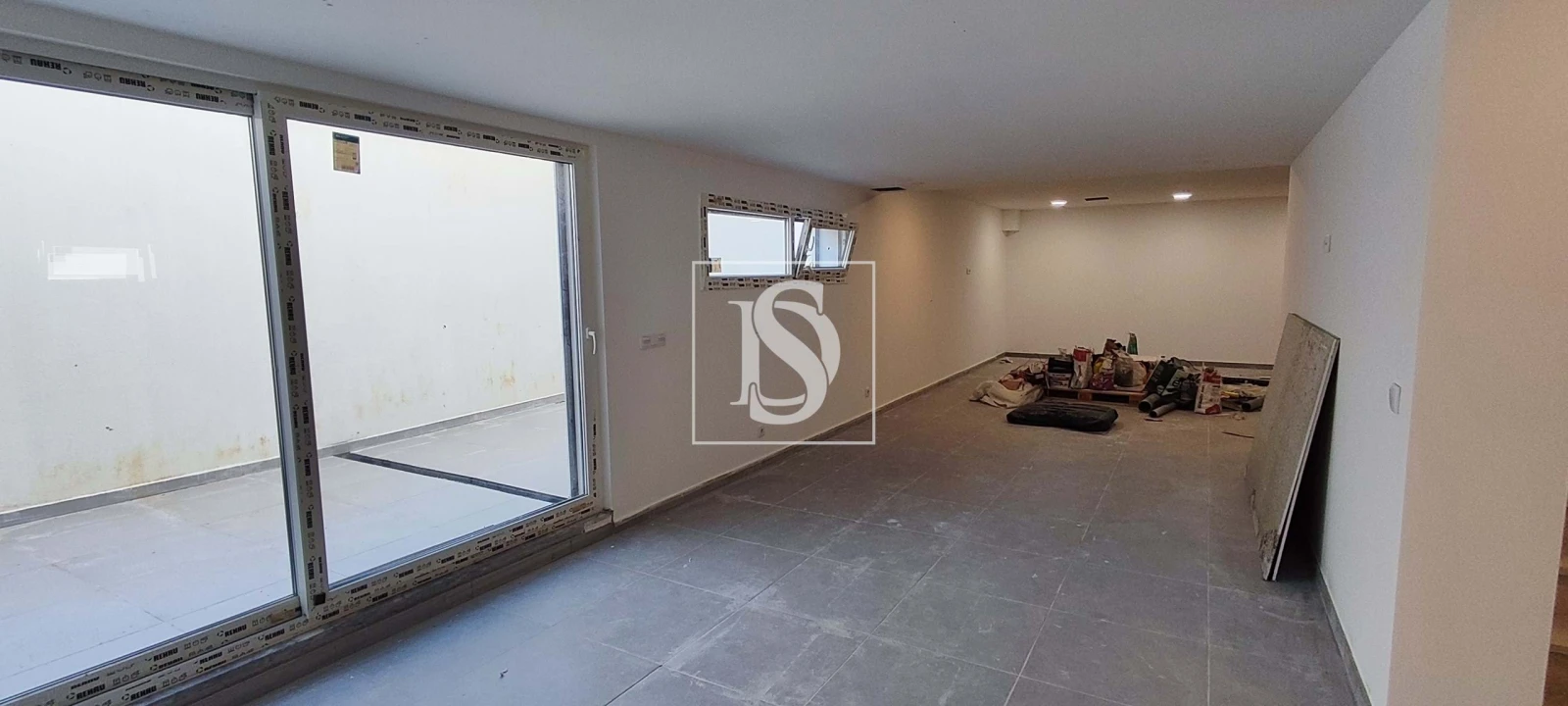 Moradia T5 para Venda em Ponte do Rol Foto 54