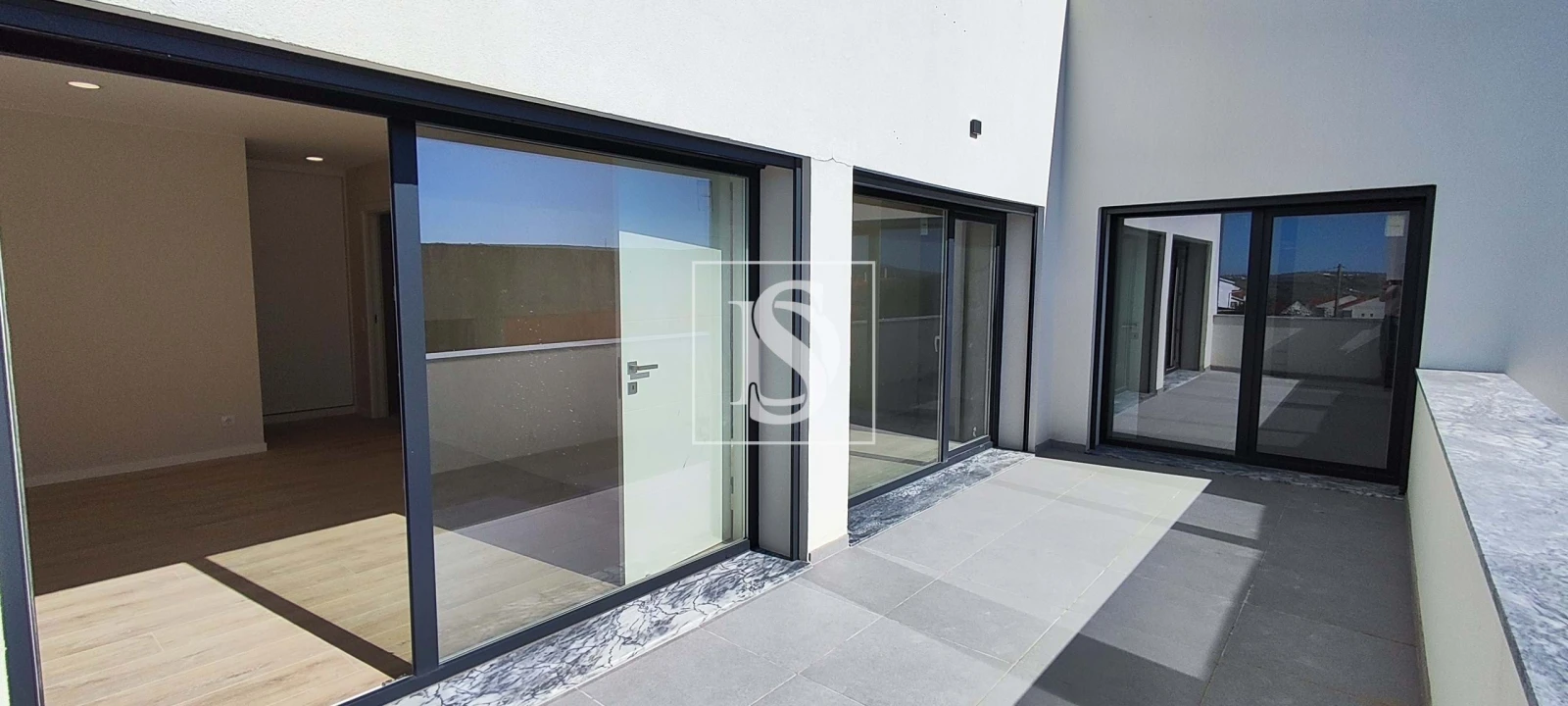 Moradia T5 para Venda em Ponte do Rol Foto 37