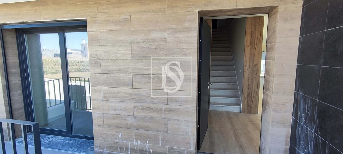 Moradia T5 para Venda em Ponte do Rol Foto 15