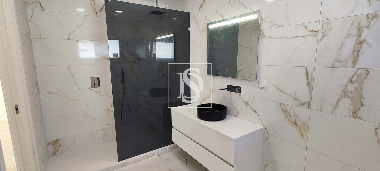 Moradia T5 para Venda em Ponte do Rol Foto 43