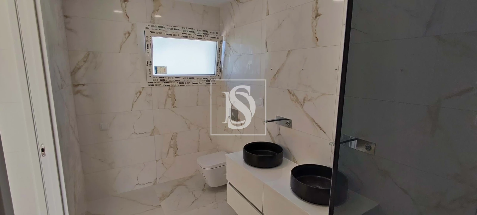 Moradia T5 para Venda em Ponte do Rol Foto 33