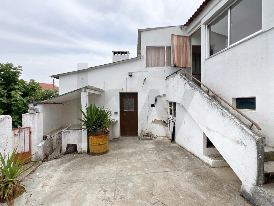 Moradia T4 para Venda em Odivelas Foto 43