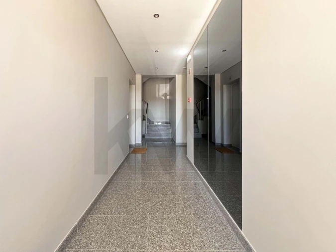 Apartamento T3 para Venda em Faro (Sé e São Pedro) Foto 34
