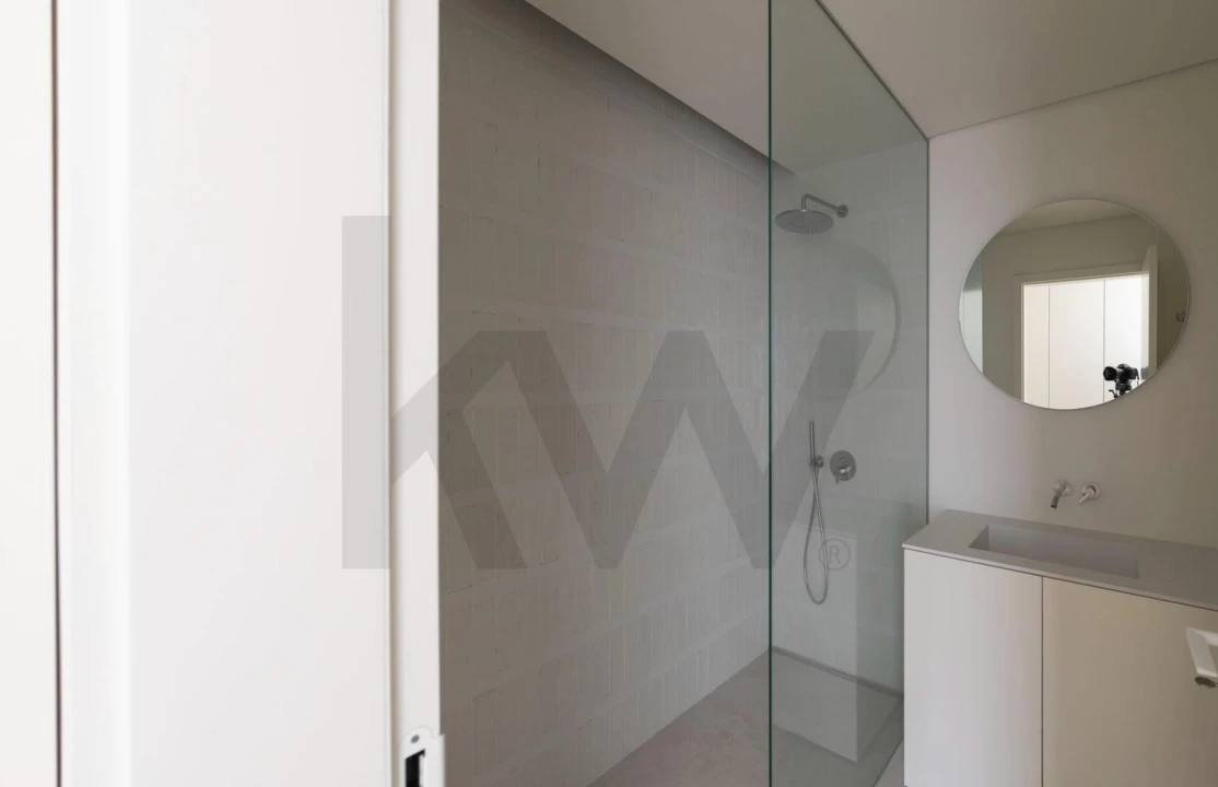 Apartamento T2 para Venda em Quarteira Foto 14