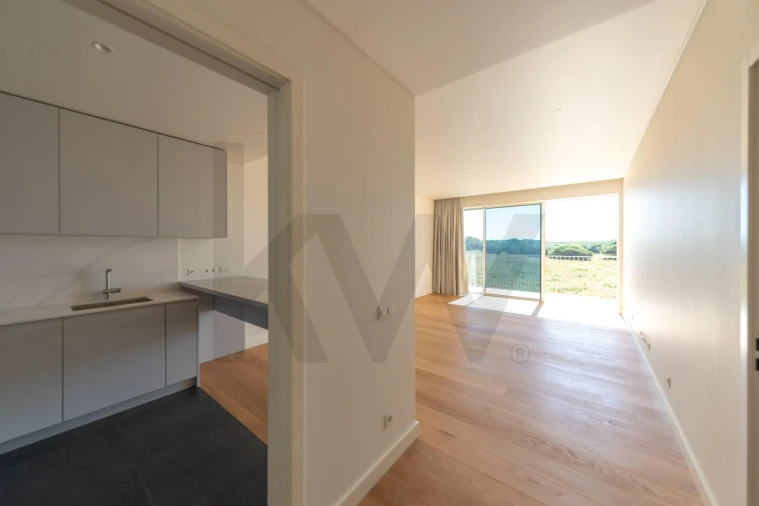 Apartamento T2 para Venda em Quarteira Foto 7